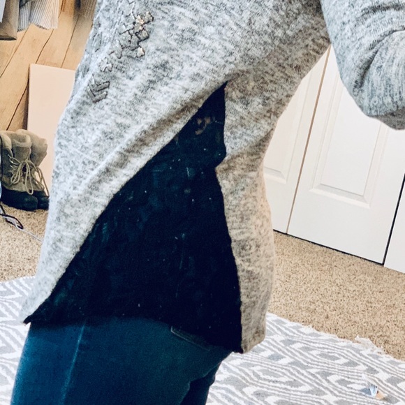 ⚡️Boutique Aztec print sweater - Picture 3 of 7